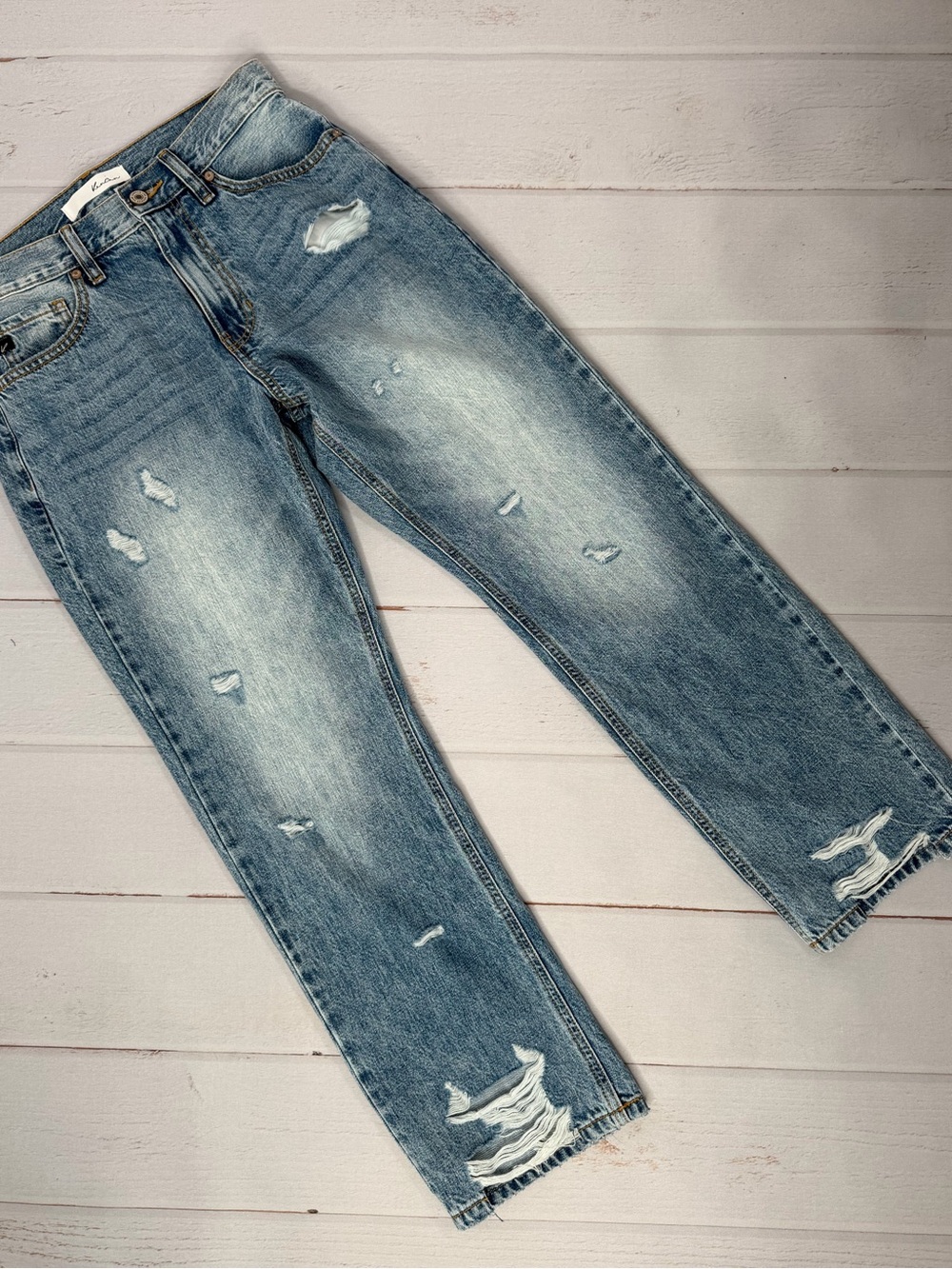 KanCan Trevie Ultra High Rise Straight Leg Distressed Jeans Size 3/25 - Picture 4 of 9